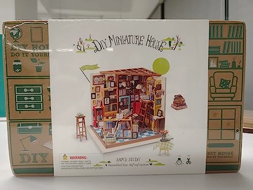 Miniature Dollhouse Bookstore - 1:24