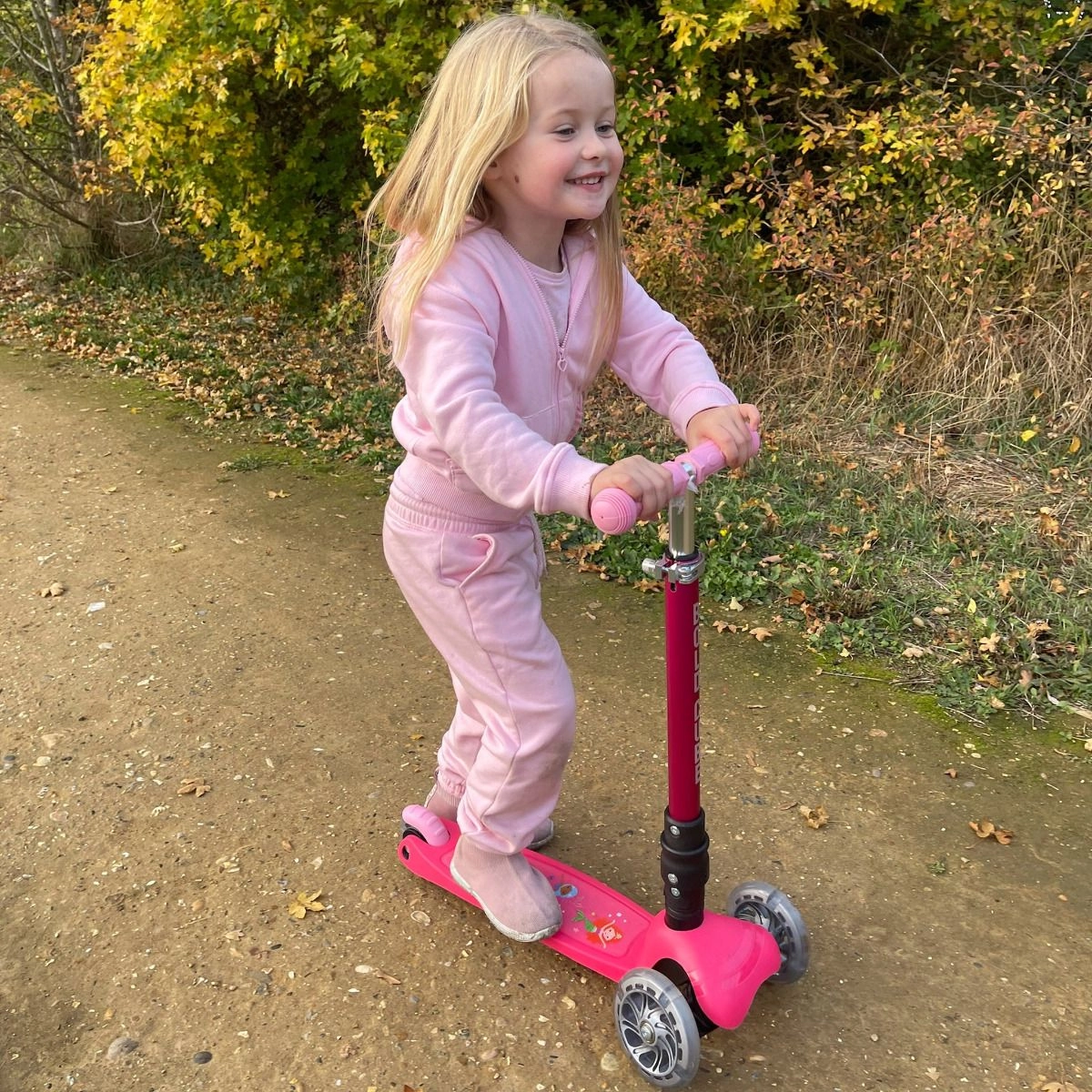 Teeny 3-Wheel Kick Scooter – LED Foldable