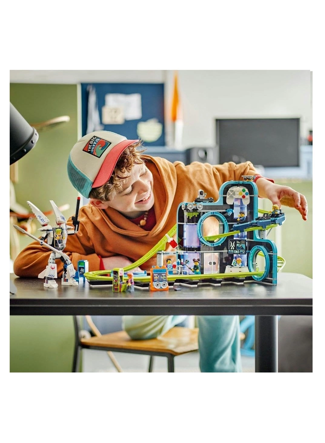 City Robot World Roller-Coaster Park (60421) - 8 Minifigures