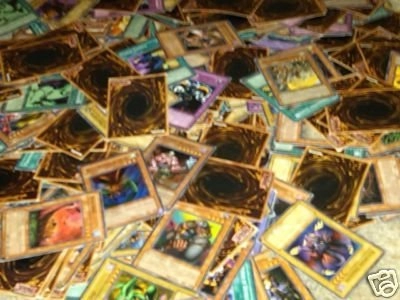 Yu-Gi-Oh! Yugioh Cards Assorted - 1000pcs + Playmat - 24" x 14"