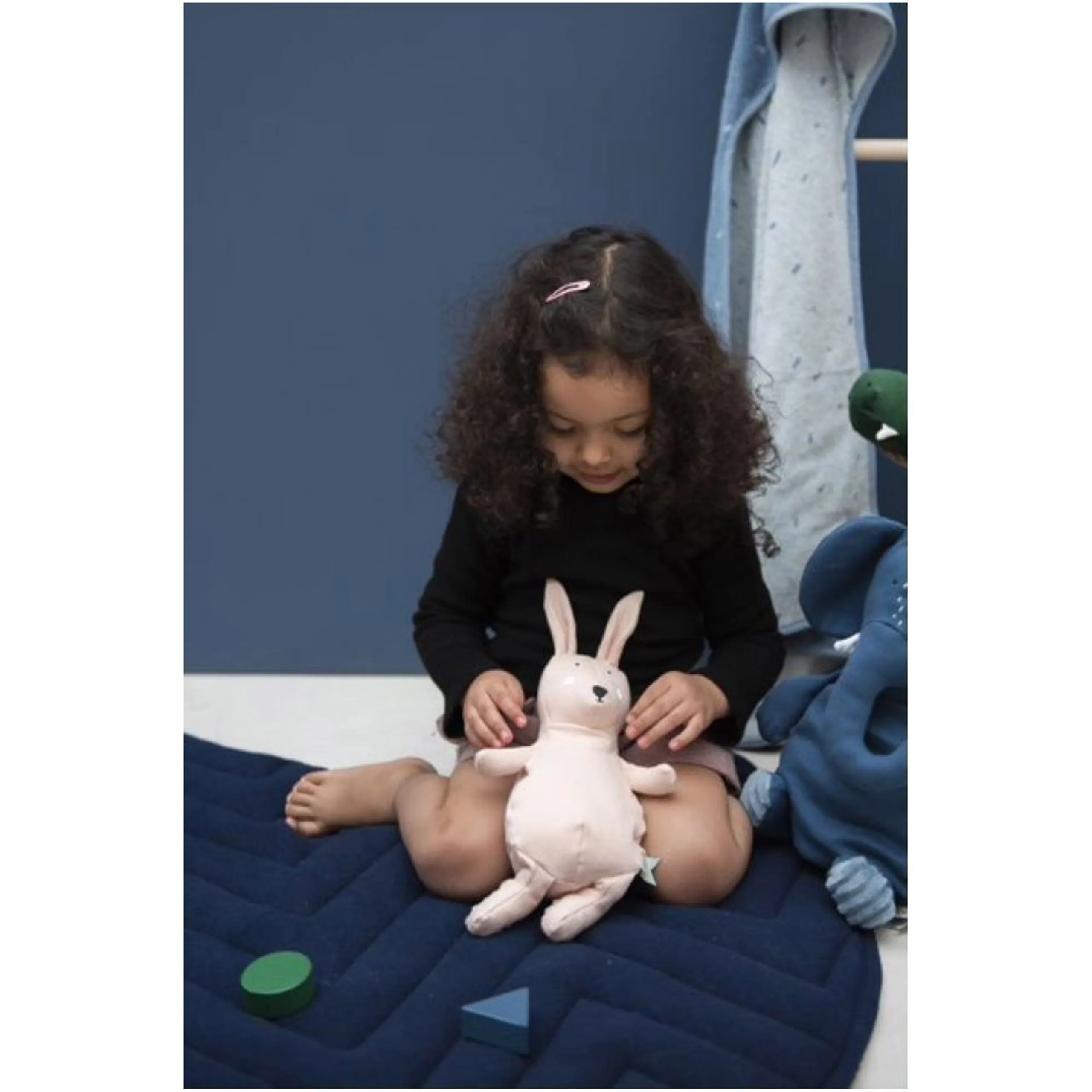 Mrs. Rabbit 26 cm Plush