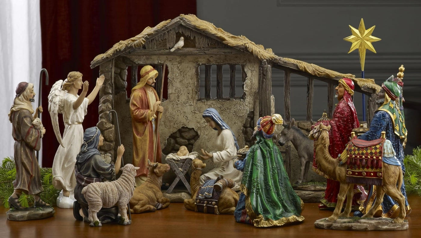 THREE KINGS GIFTS THE ORIGINAL GIFTS OF CHRISTMAS Deluxe Edition Nativity Scene Set - 16Pieces 7 inch Scale