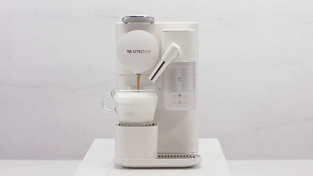 Lattissima One & Milk EN510