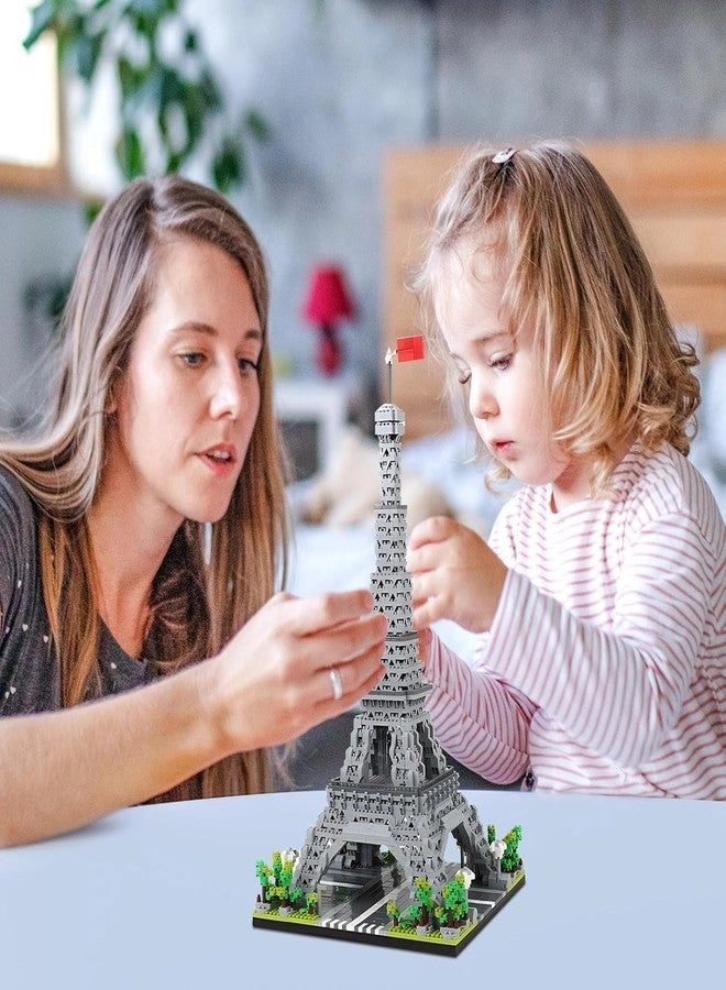 Eiffel Tower - Paris Landmark 3000+ pcs