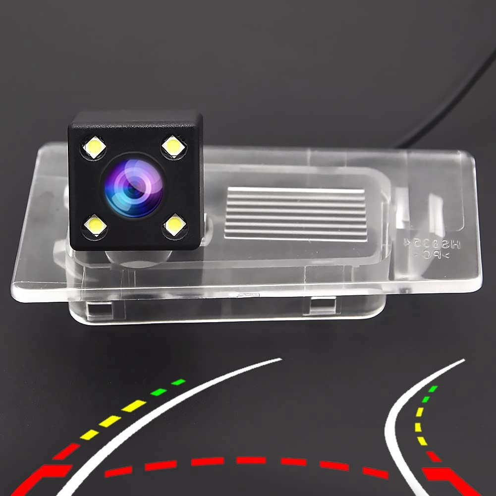 Rear View Reverse Backup Tracks Camera - 728 x 512