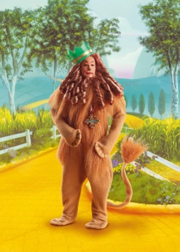 Cowardly Lion Doll - Polyvinyl Chloride Musical