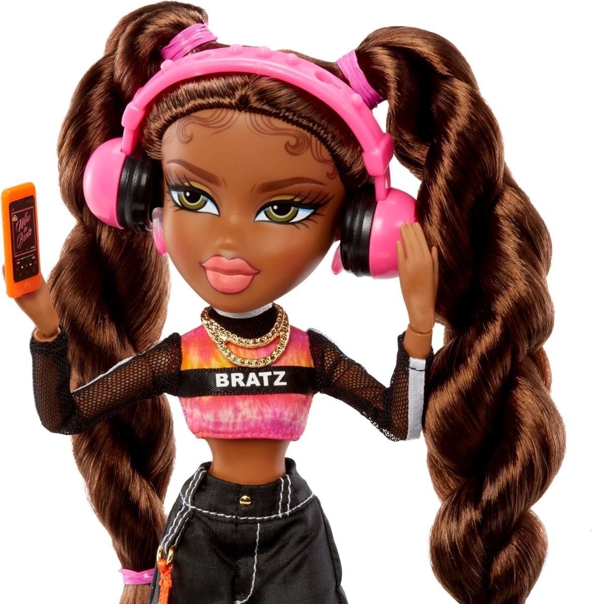 Sasha Fashion Doll - Alwayz 10 Accessories Poster Ages 6+