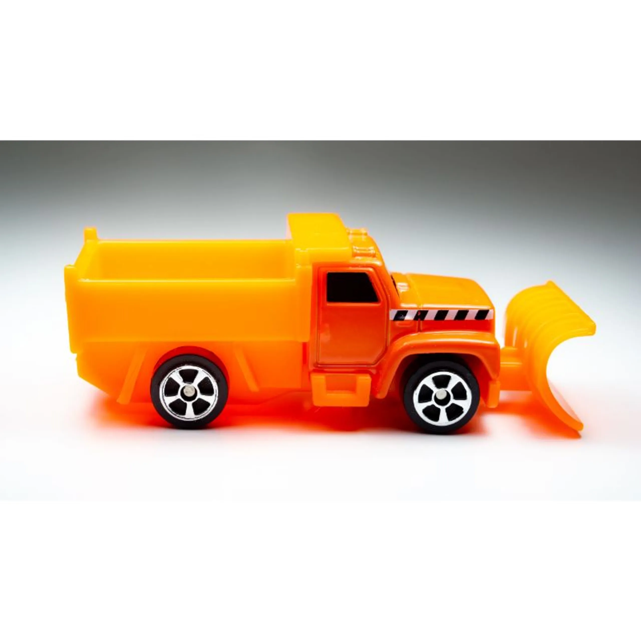 Maisto Fresh Metal Snow Plow - 3 inch