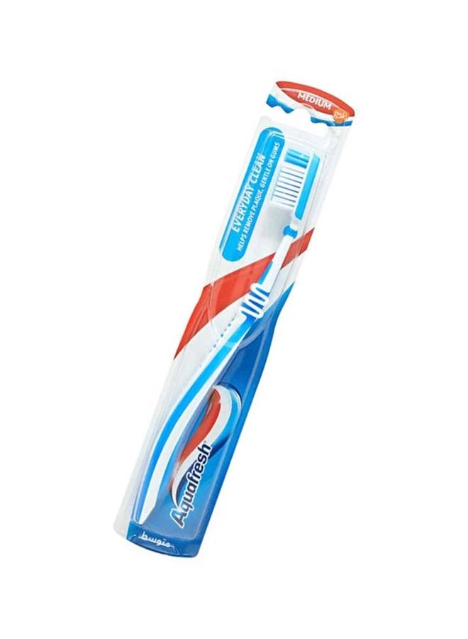 Everyday Clean Toothbrush - Medium