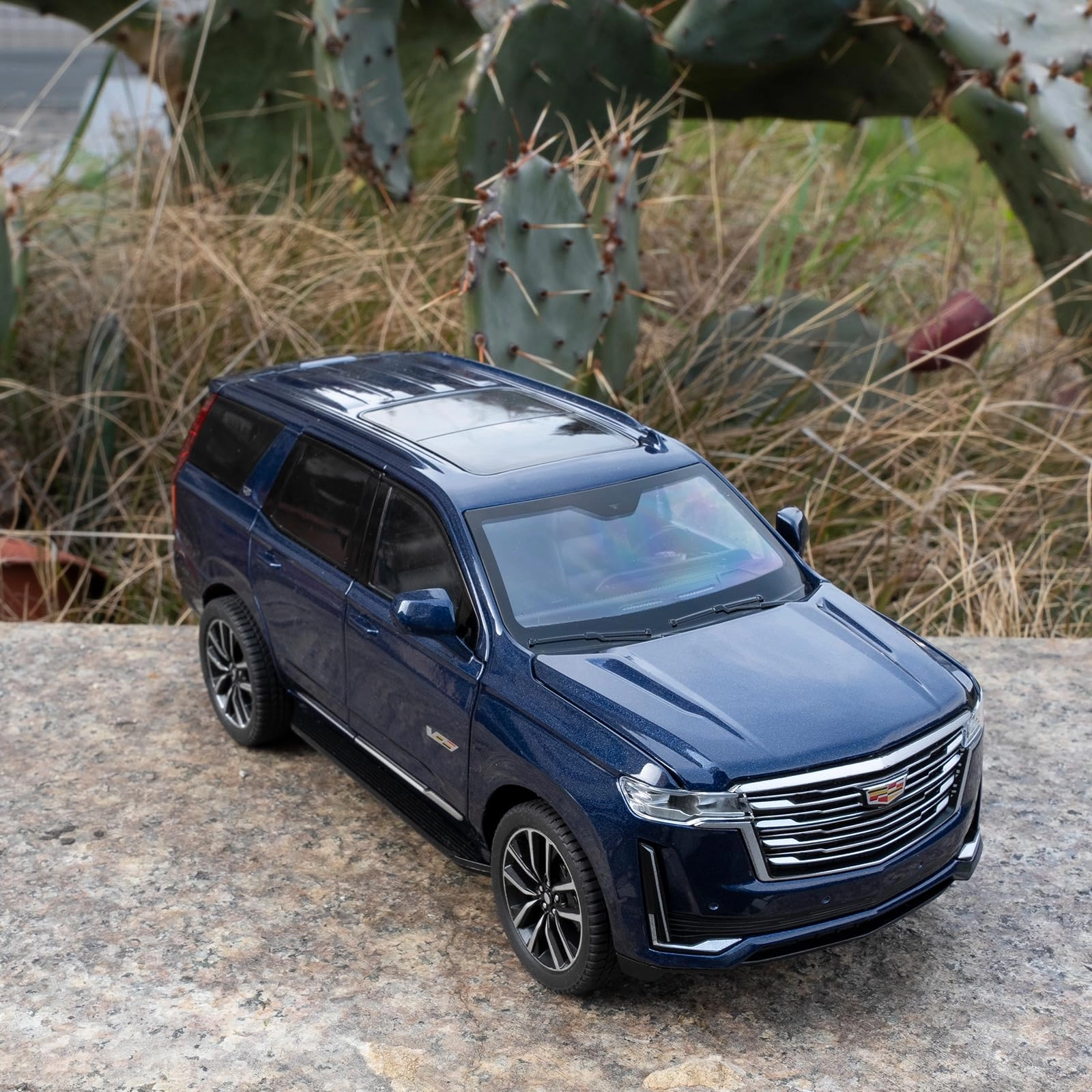 Escalade - 1:24 1 pcs