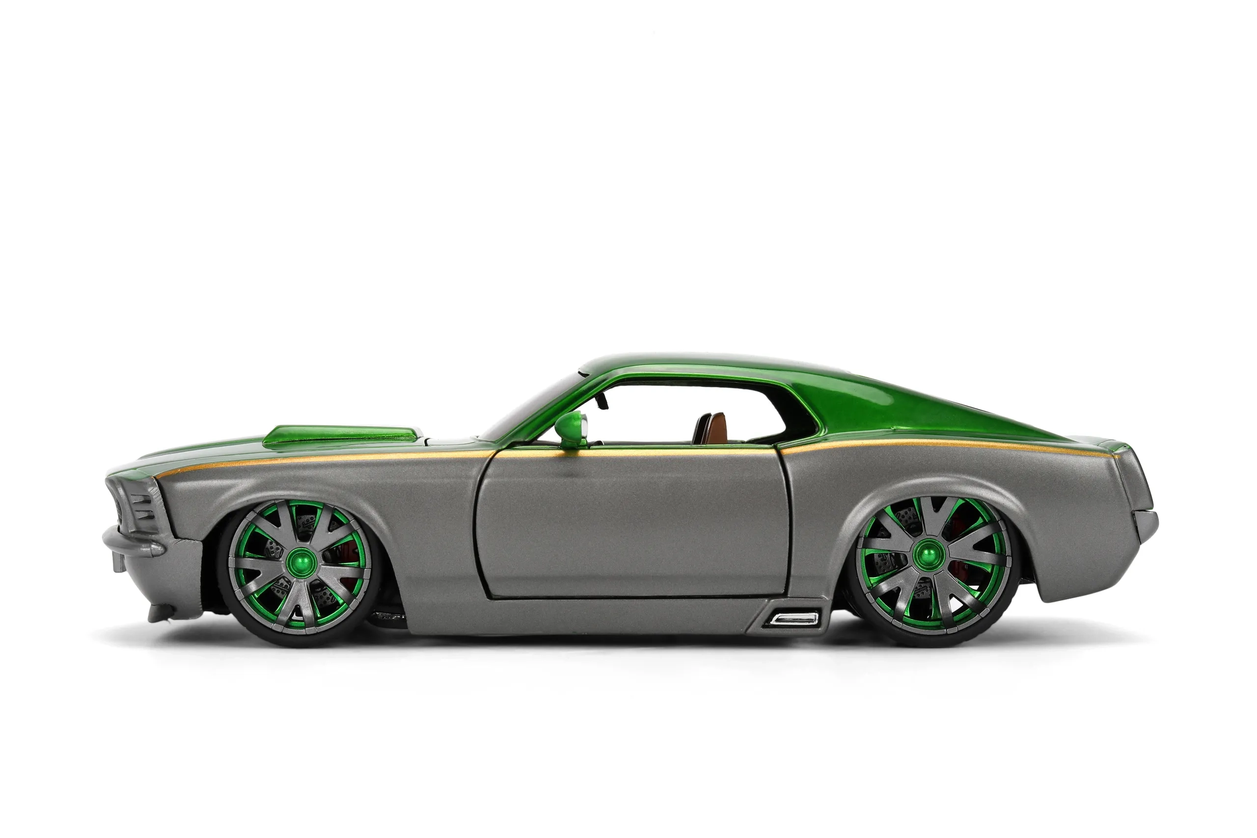 70 Ford Mustang 1:24