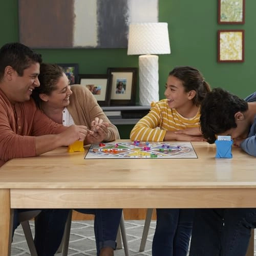 Trivial Pursuit Family Edition