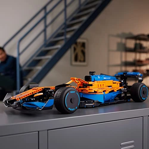 Technic McLaren Formula 1 Race Car (42141) - Replica F1 Motor Sport Model