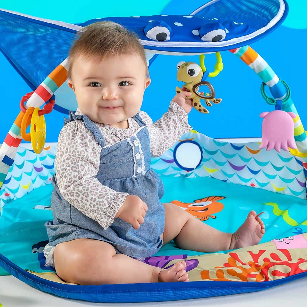 Finding Nemo Mr. Ray Ocean Lights & Music Gym - 0 month