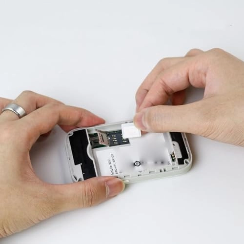 Mobile Hotspot - 4G LTE 802.11 b/g/n 300Mbps