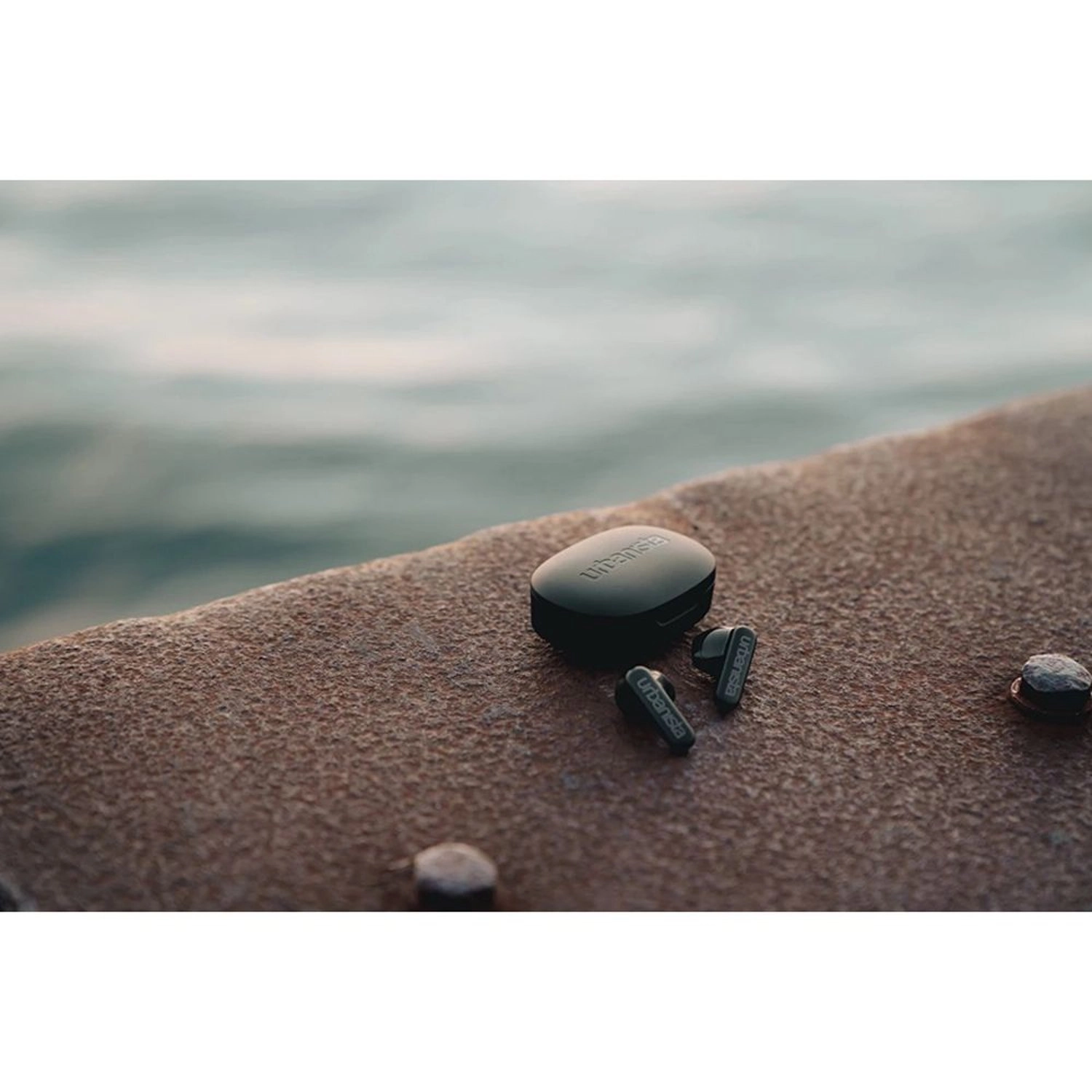 Copenhagen Wireless Earbud