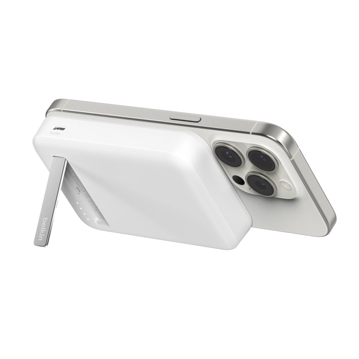 BoostCharge Pro - MagSafe 8000mAh