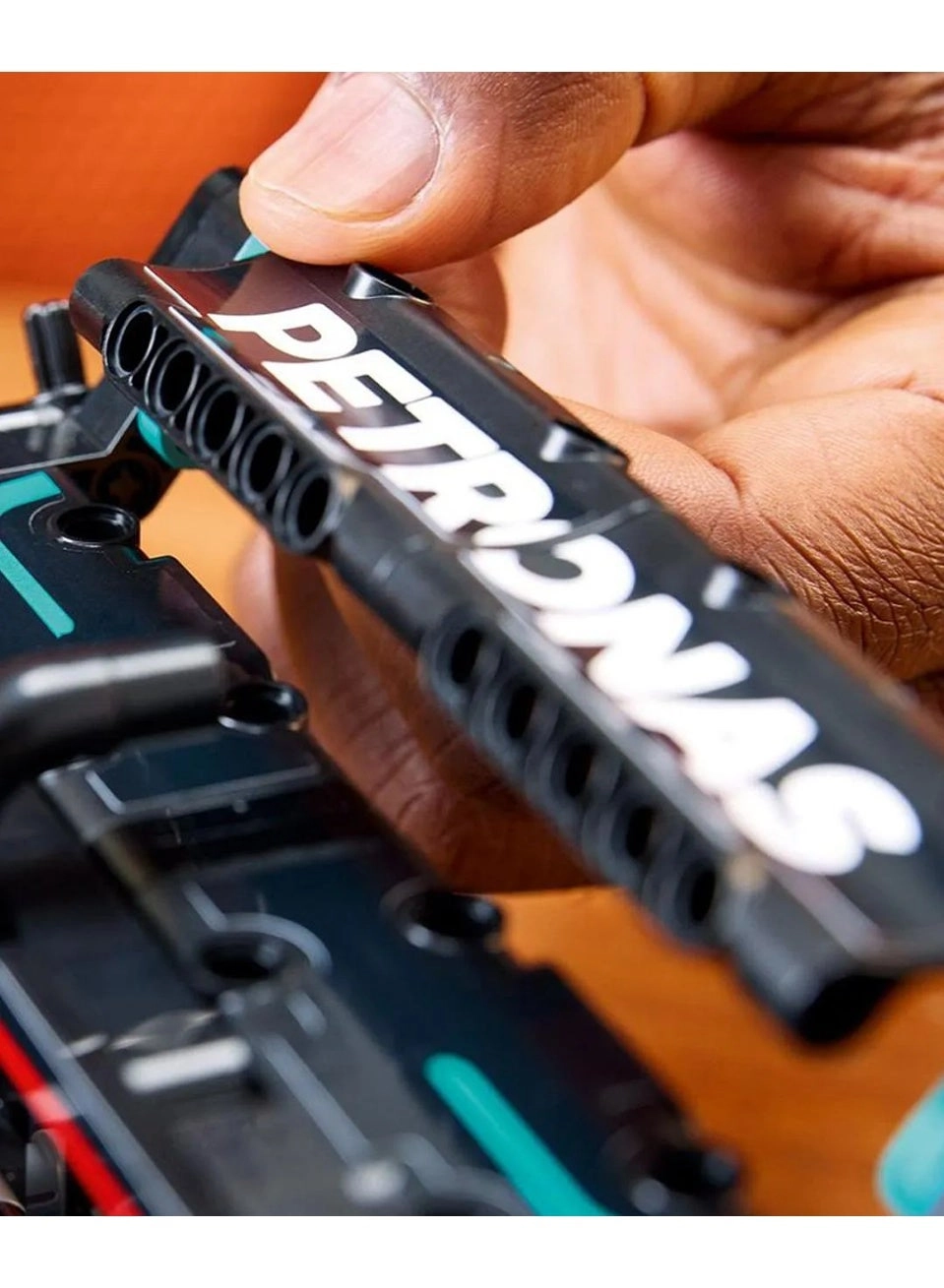 Technic Mercedes-AMG F1 W14 E Performance (42171)