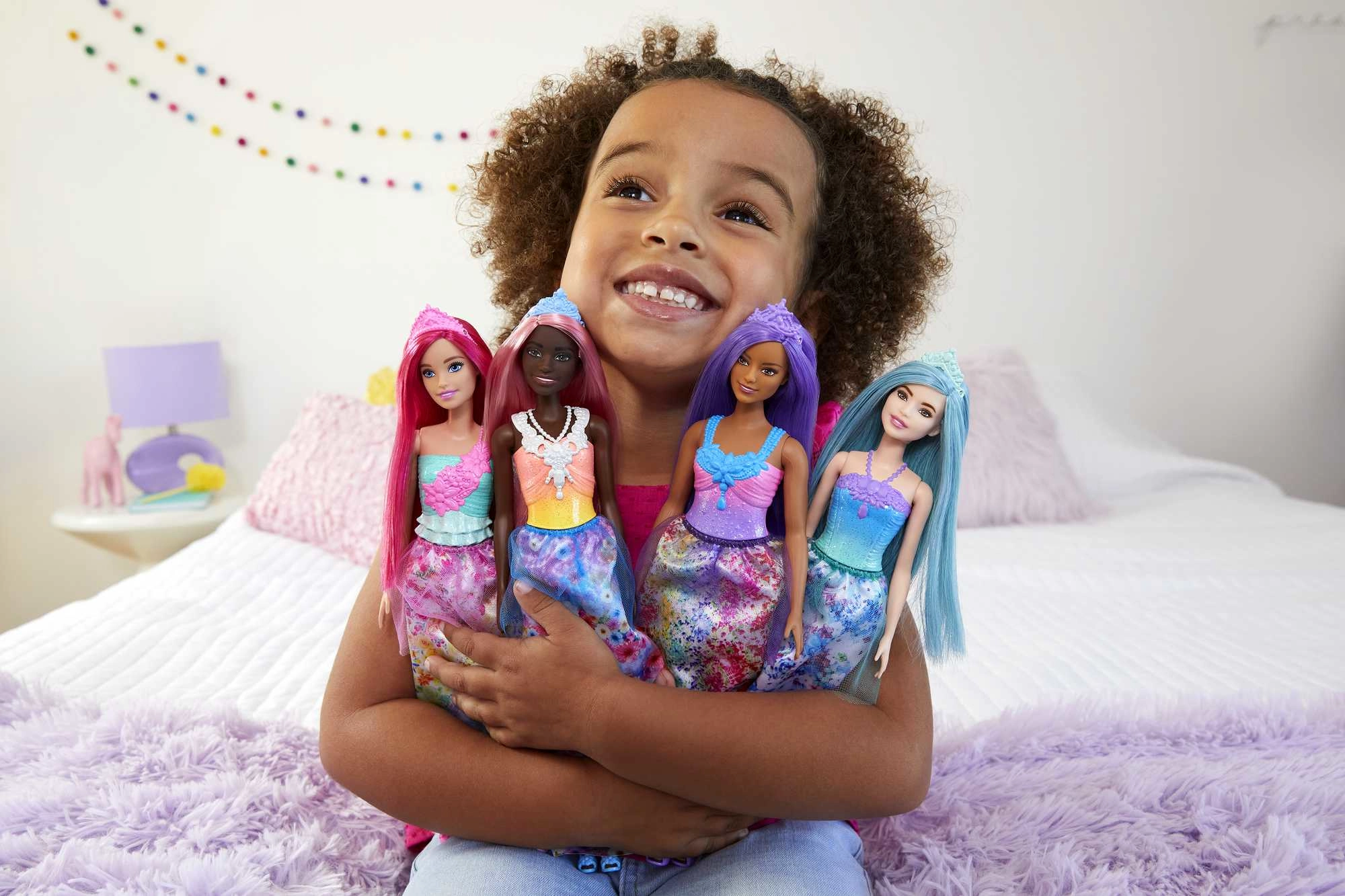 Barbie Dreamtopia Dress-Up Doll - 2-in-1 transformation 8 pieces Ages 36 month(s)+