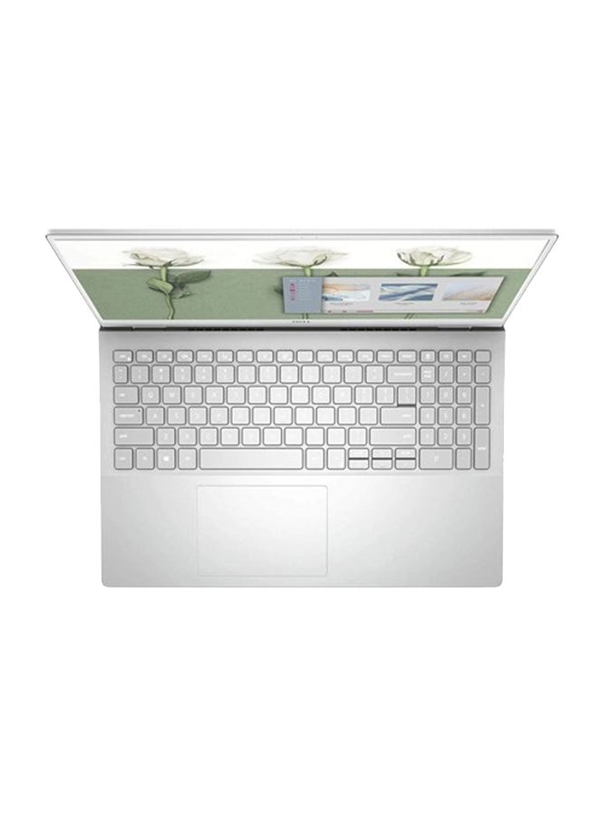 Inspiron 15 5502 - 15'' Core i7-1165G7 8GB DDR4 256GB SSD