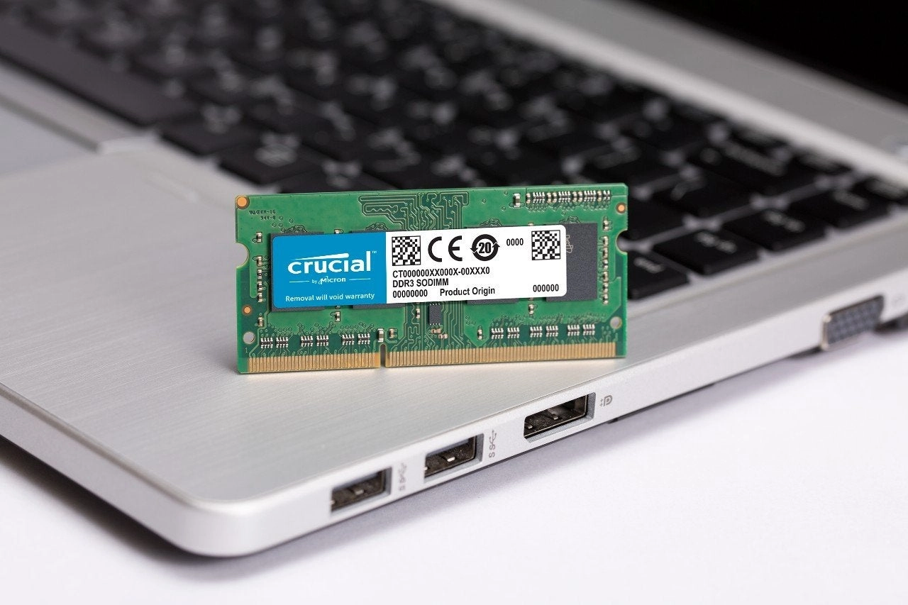 CT2K102464BF186D - 16GB 1866 MT/s SODIMM 204-Pin DDR3/DDR3L