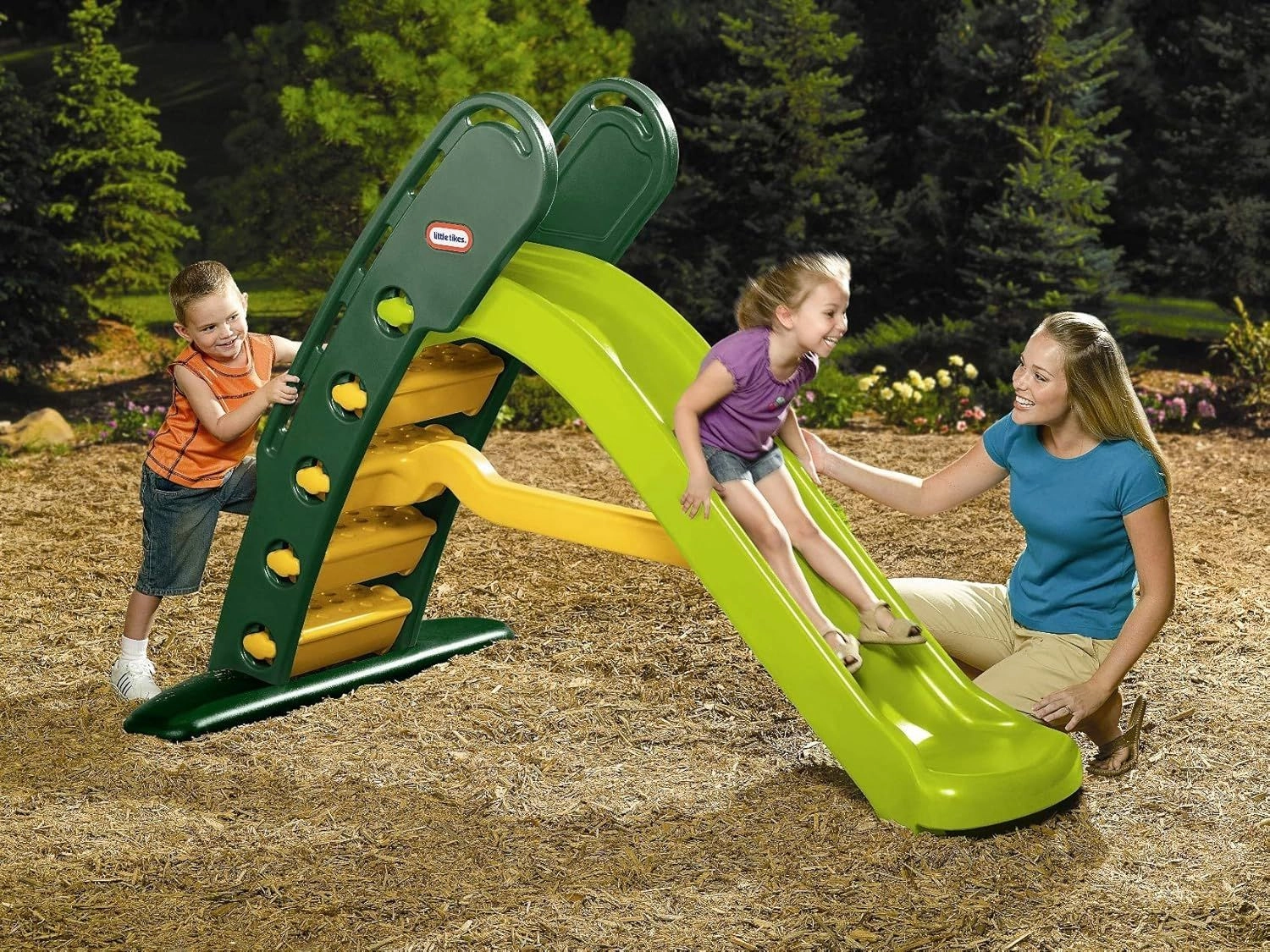 Easy Store Giant Slide - 54 x 40 x 180.01 cm 18 Kg