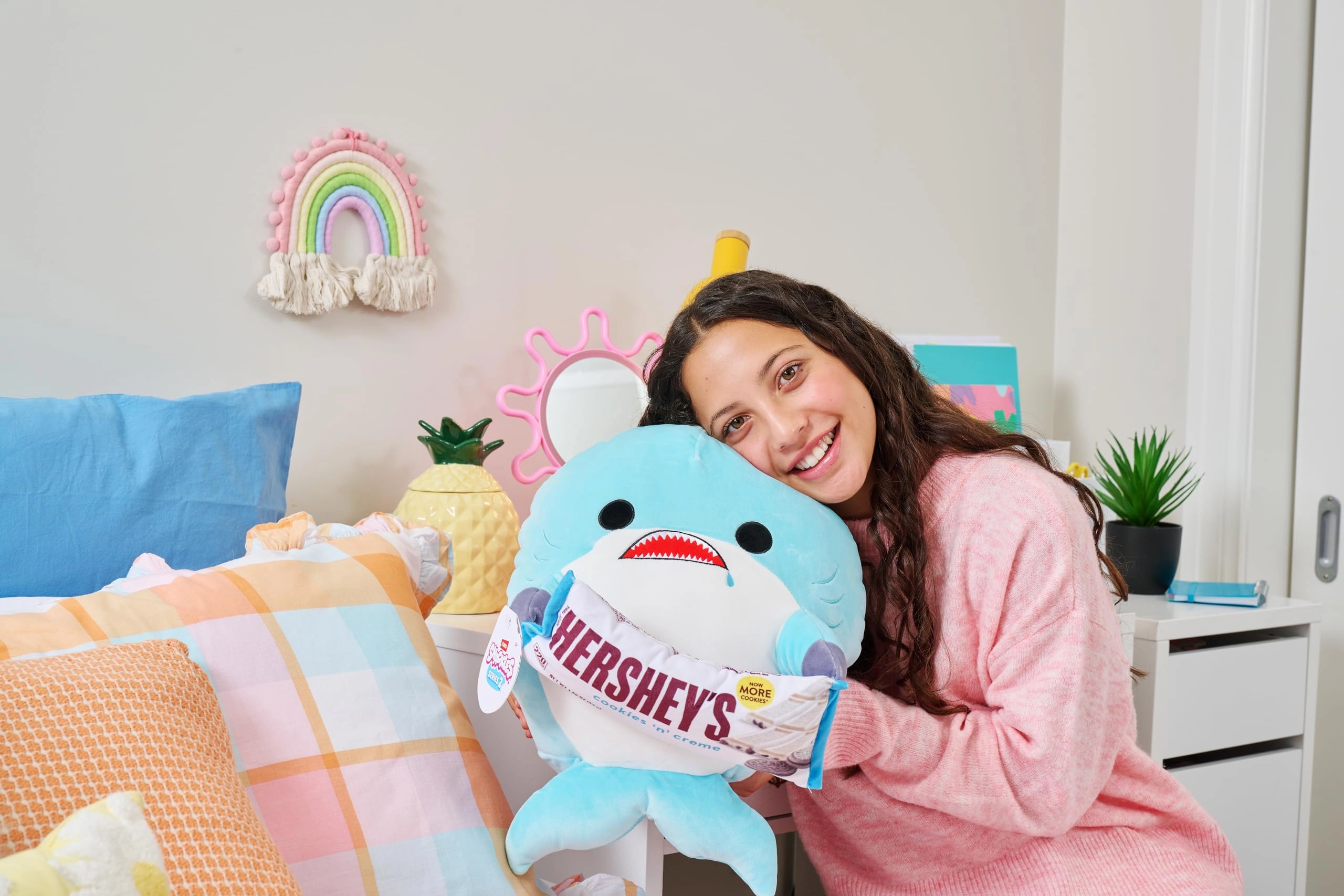 Sandy the Sloth - Series 2 35.56 cm Plush