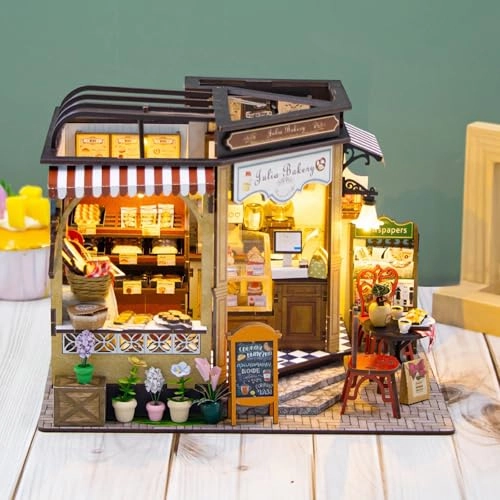 Miniature Dollhouse Kit - Paper Green