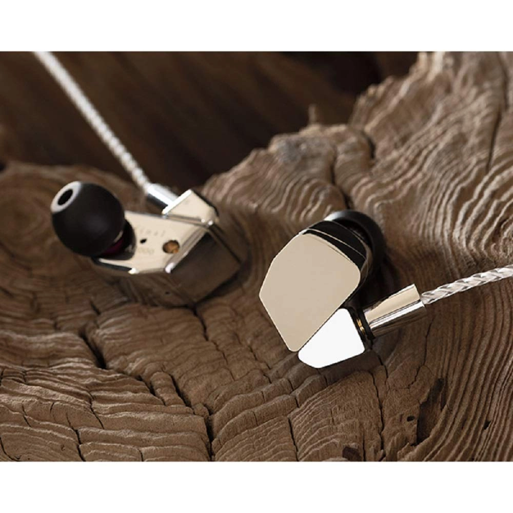 Final A8000 Wireless Earbud