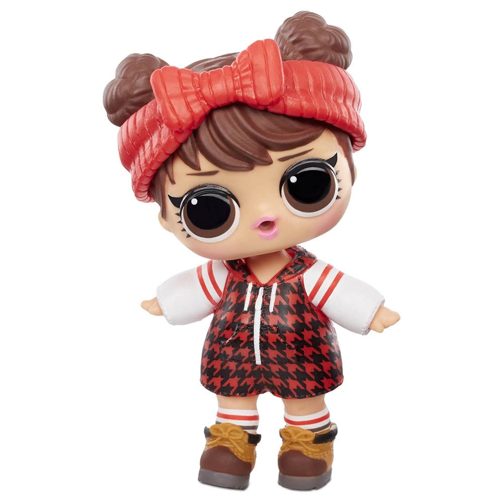 Camp Cutie Fashion Doll - Winter Chill 25 Surprises