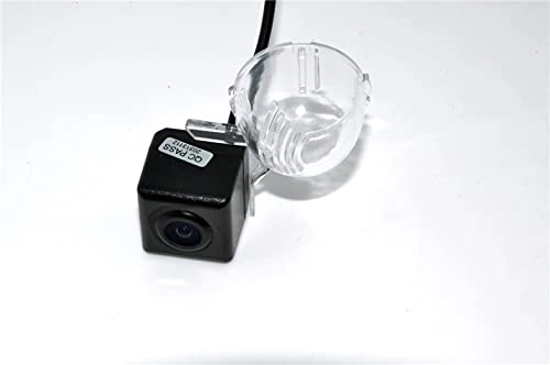 Rear View Reverse Backup Tracks Camera - 728 x 512