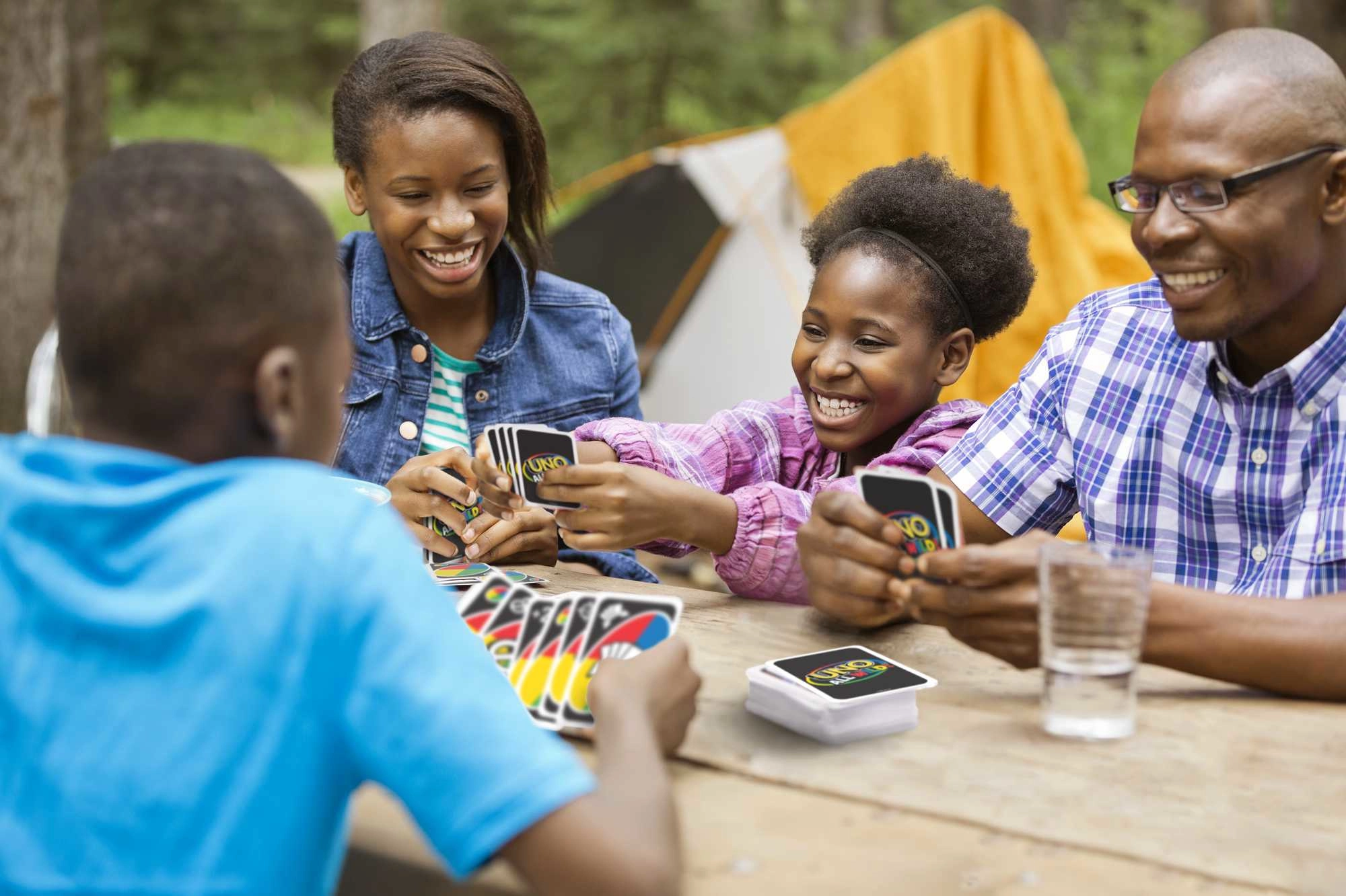 UNO All Wild - Card Game