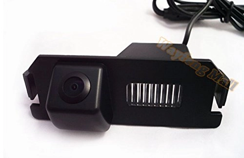 Car Rearview Camera - 728 x 512 pixels