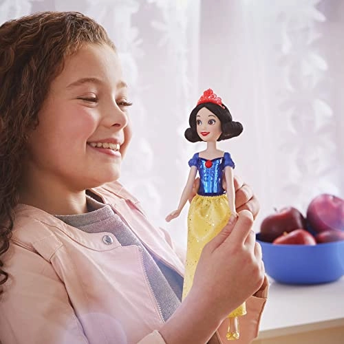 Snow White Doll - Black Hair Skirt and Accessories Ages 3+