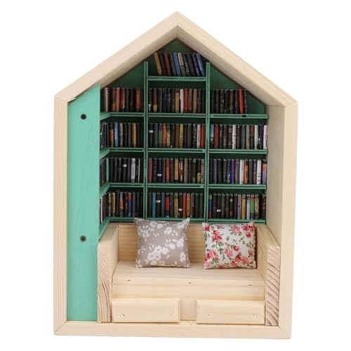 Bookshelf Mini House - over 200 pieces