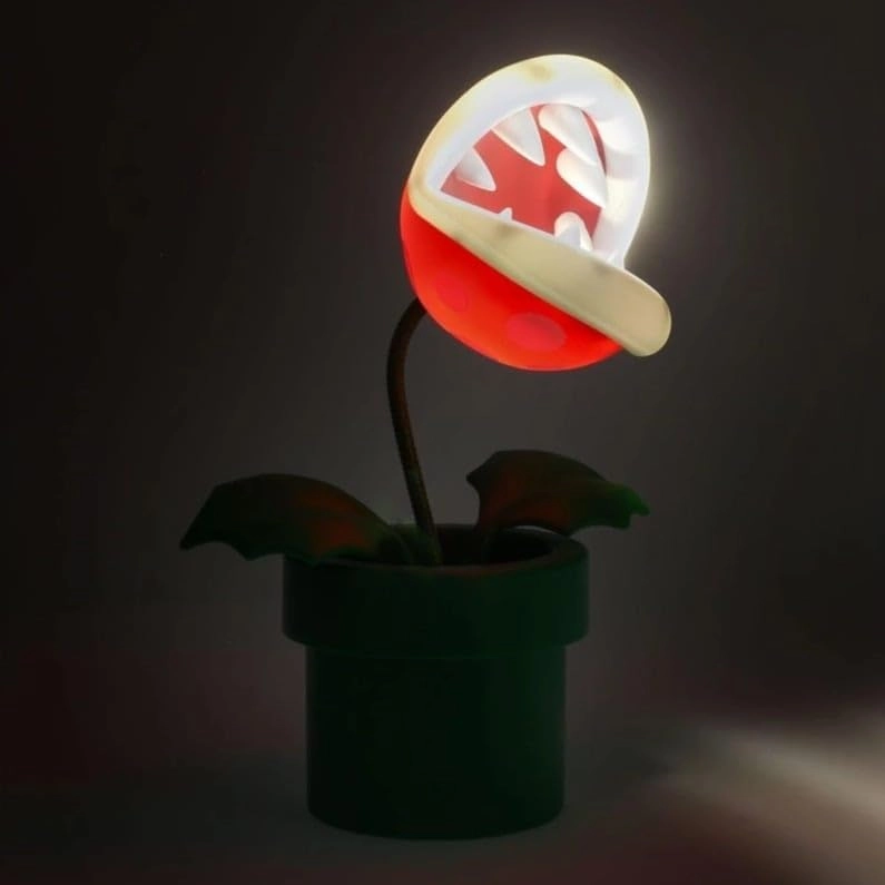Super Mario Posable Mini Piranha Plant Lamp - 3 AAA 1.5V batteries
