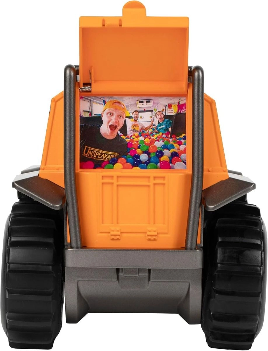 Challenge Accepted Tank - 8" Motorised (TT-BON-5200)