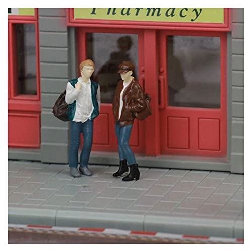 Backpacker Figures - 5 pieces 1:64 Scale