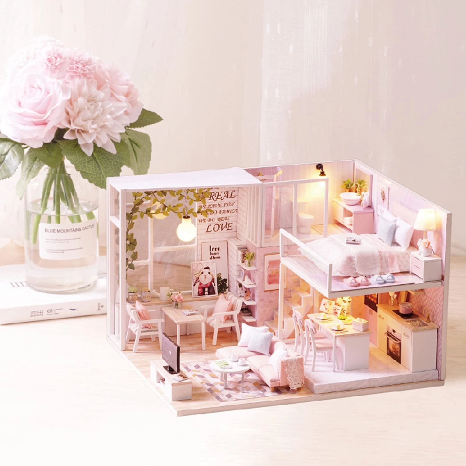 Labymos Pinellia Time DIY dollhouse kit - Pink with LED light