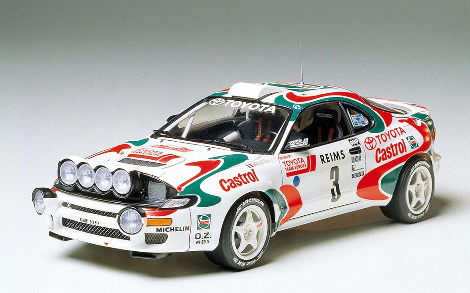 Castrol Celica Model Kit (300024125) - 1:24