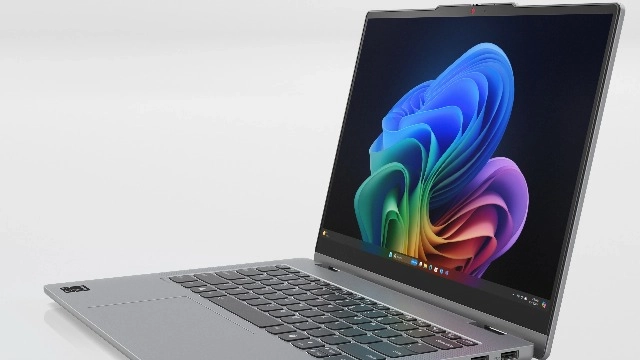 IdeaPad 5 14Q8X9 83GH001QAX - 14'' X1P-42-100 16GB DDR5 512GB SSD