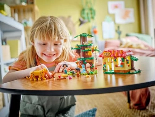 Disney Antonio’s Animal Sanctuary (43251) - Encanto