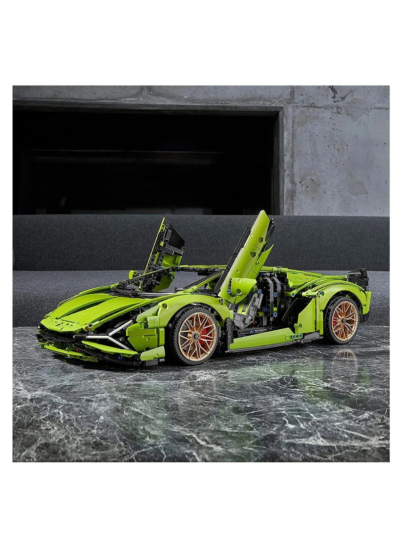 Technic Lamborghini Sián FKP 37 (42115) - 1:8 scale
