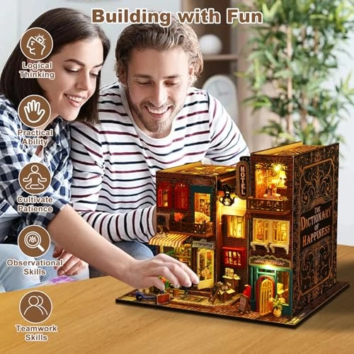 Miniature House Kit - Street Scene 1:12