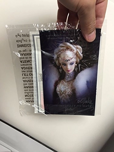 2001 Collectibles - Bob Mackie International Beauty C - Blue platinum blond hair Ages 3+