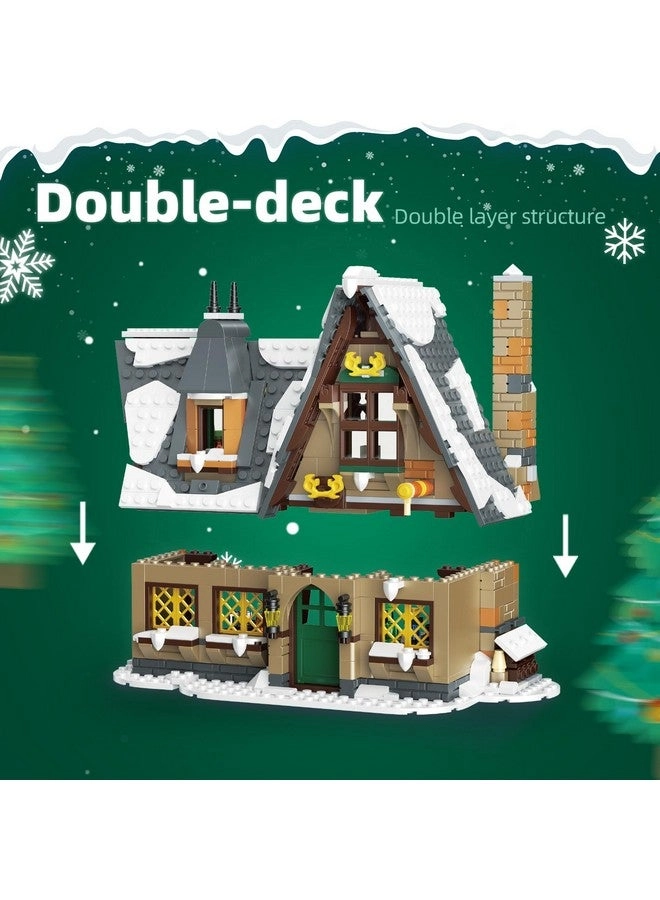 Christmas Cottage (16049)