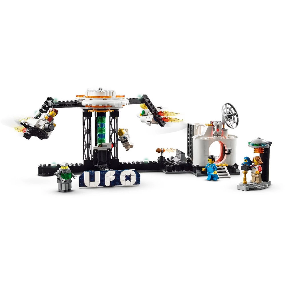 Creator 3 in 1 Space Roller Coaster (31142) - 874 pieces 9 years and up