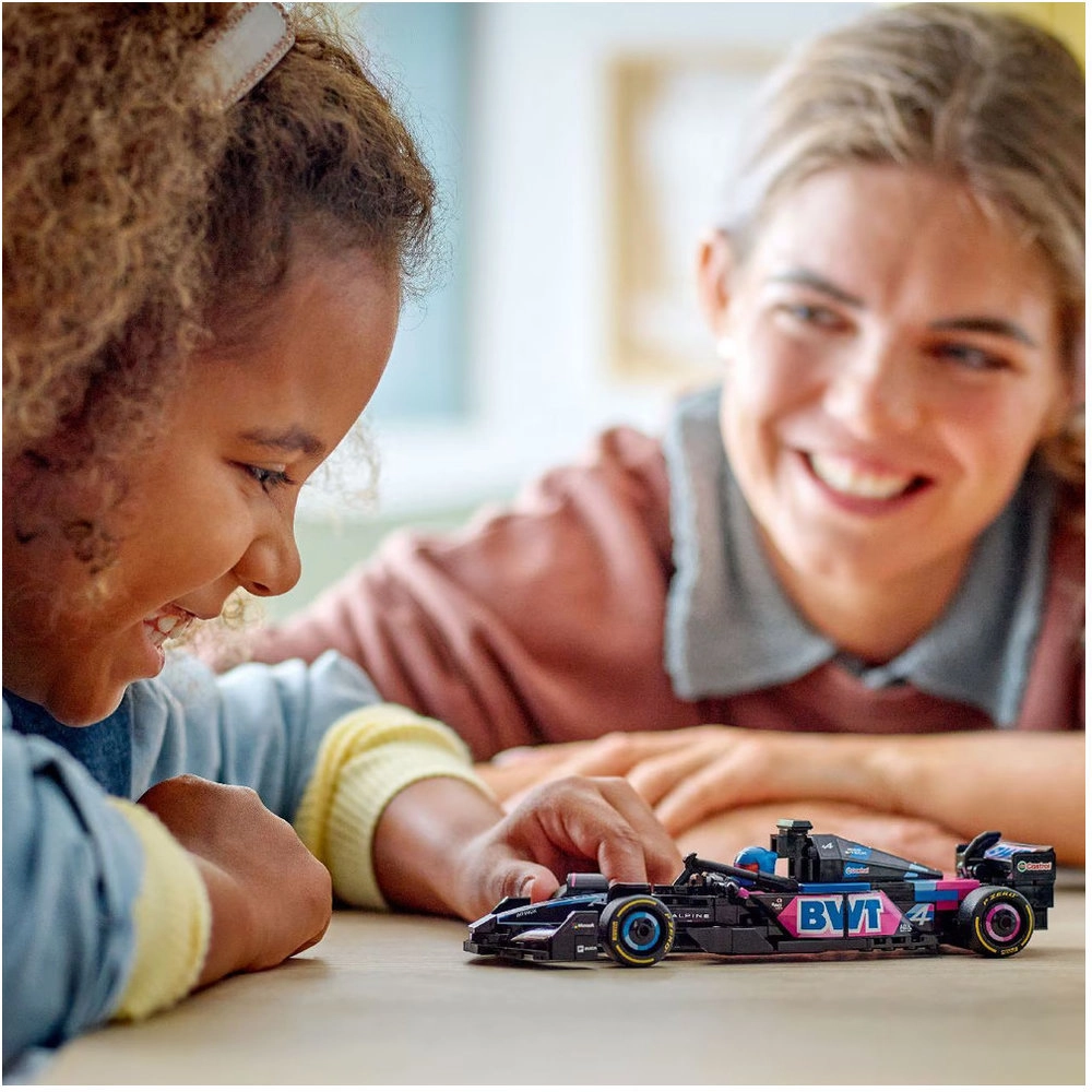 Speed Champions BWT Alpine A524 (77248) - Race Car Driver Minifigure