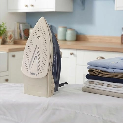 2200W Steam Iron - Ceramic Soleplate 60g/min Steam Shot 230ml