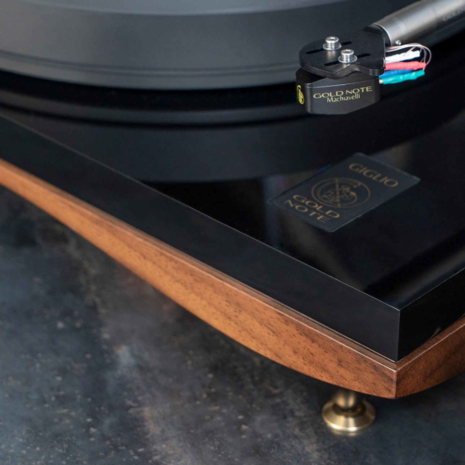 Giglio - Turntable Black